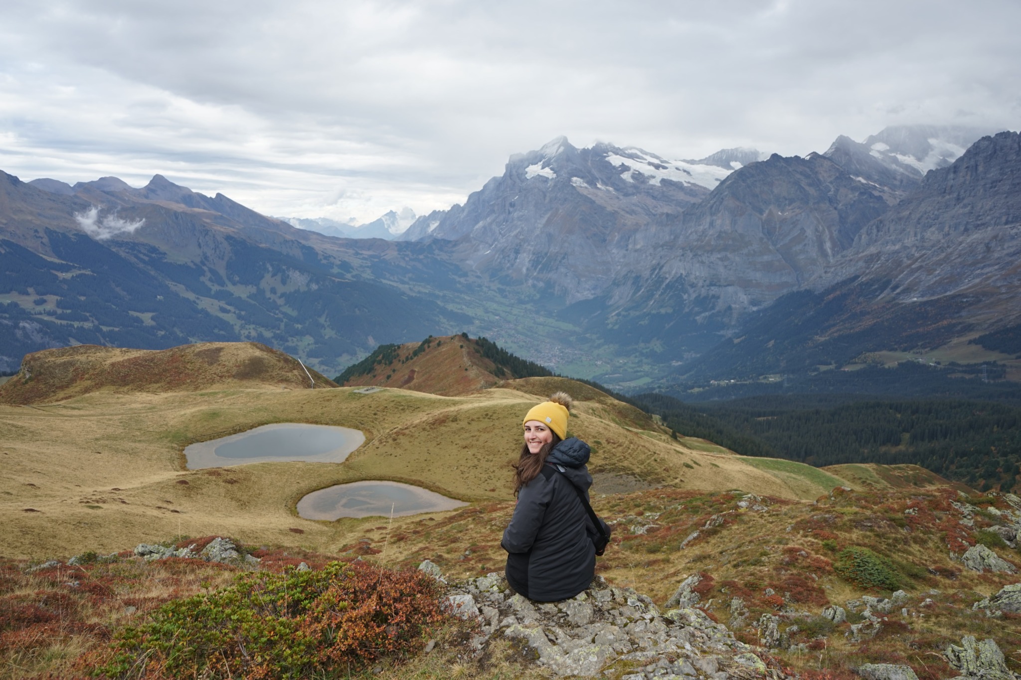 switzerland in autumn mountain views